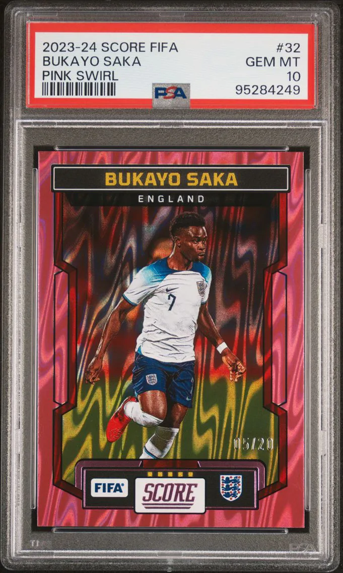 2023 #32 Bukayo Saka PSA 10 Panini Score FIFA