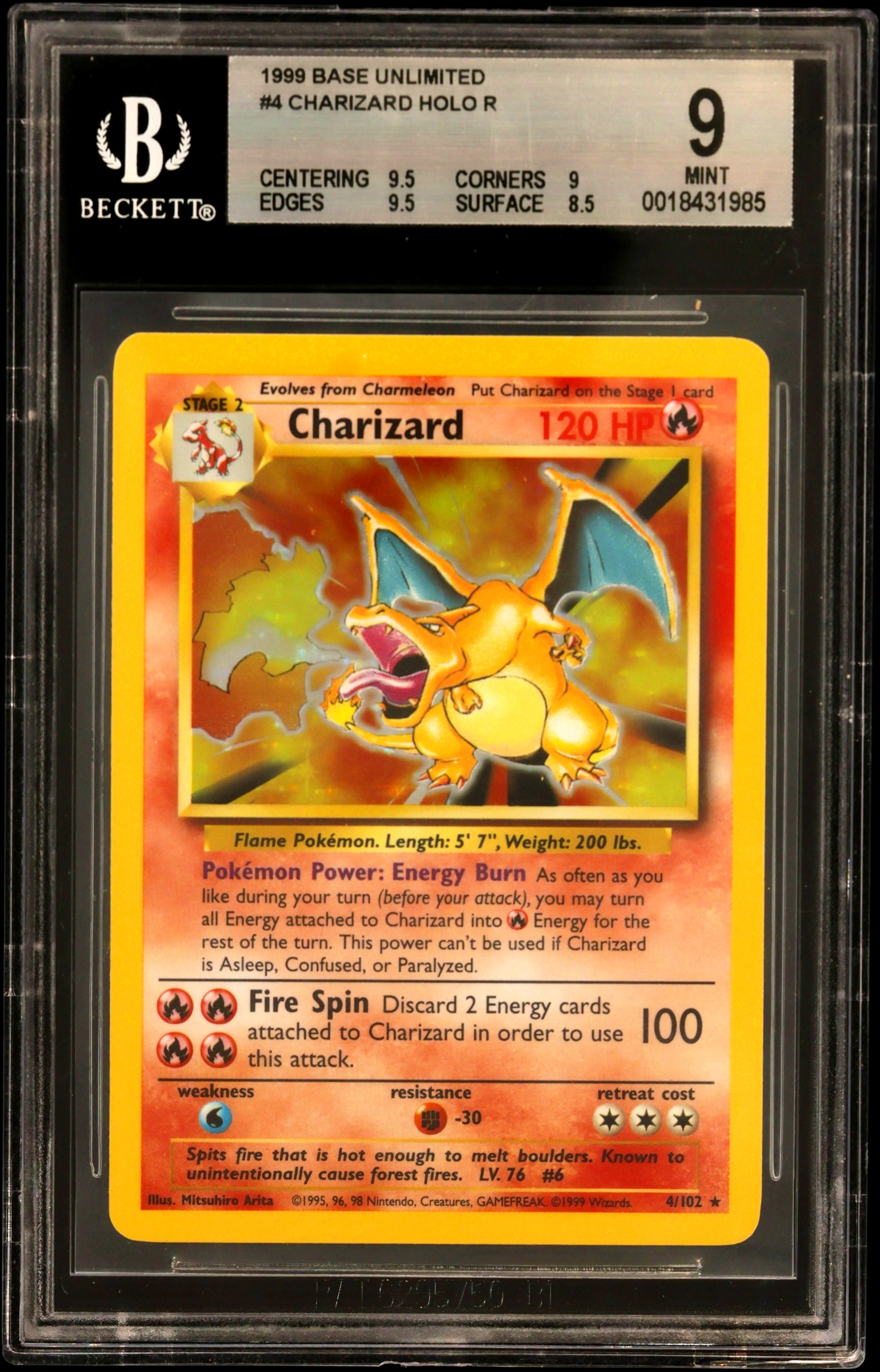 Charizard HOLO R