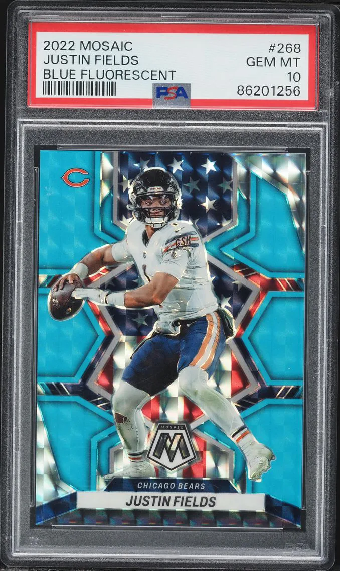 2022 #268 Justin Fields PSA 10 Panini Mosaic Football