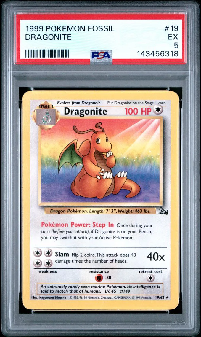 1999 #19 Dragonite PSA 5 Fossil Pokemon