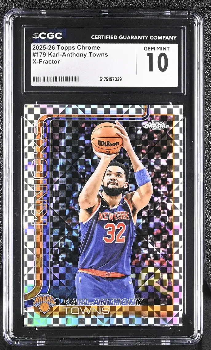 2025 #179 Karl-Anthony Towns CGC 10 Topps Chrome