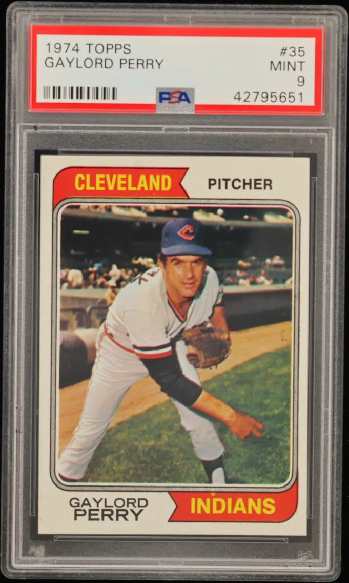 1974 #35 Gaylord Perry PSA 9 Topps