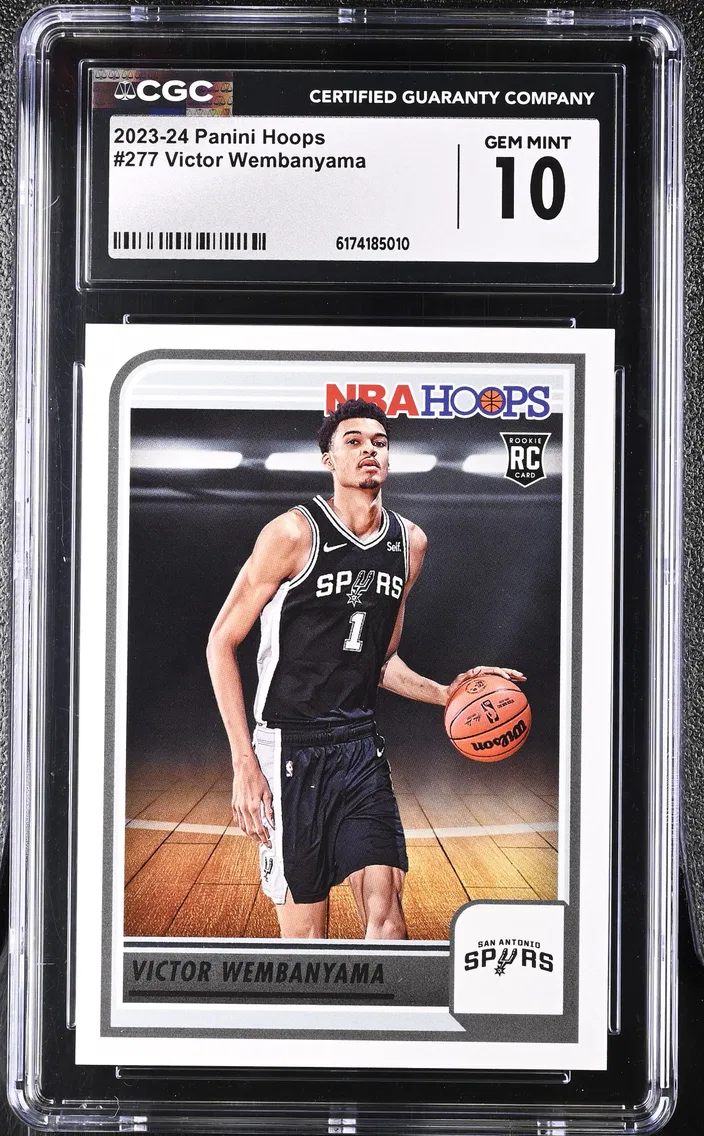 2023 #277 Victor Wembanyama CGC 10 Panini Hoops