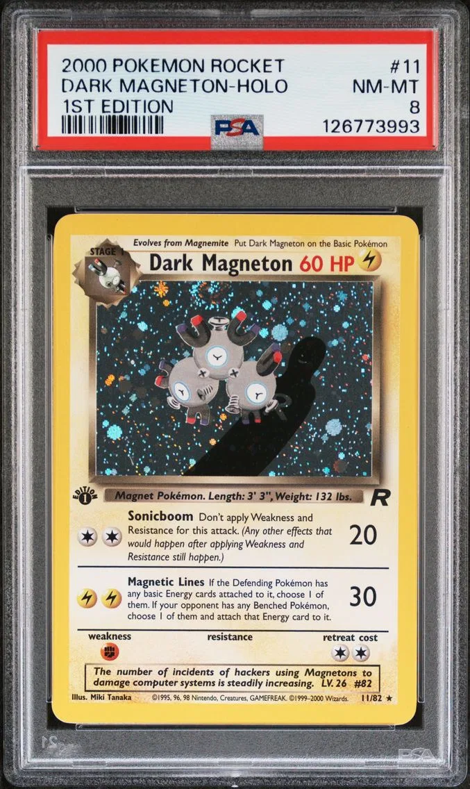 2000 #11 Dark Magneton-Holo 1st Edition PSA 8 Rocket