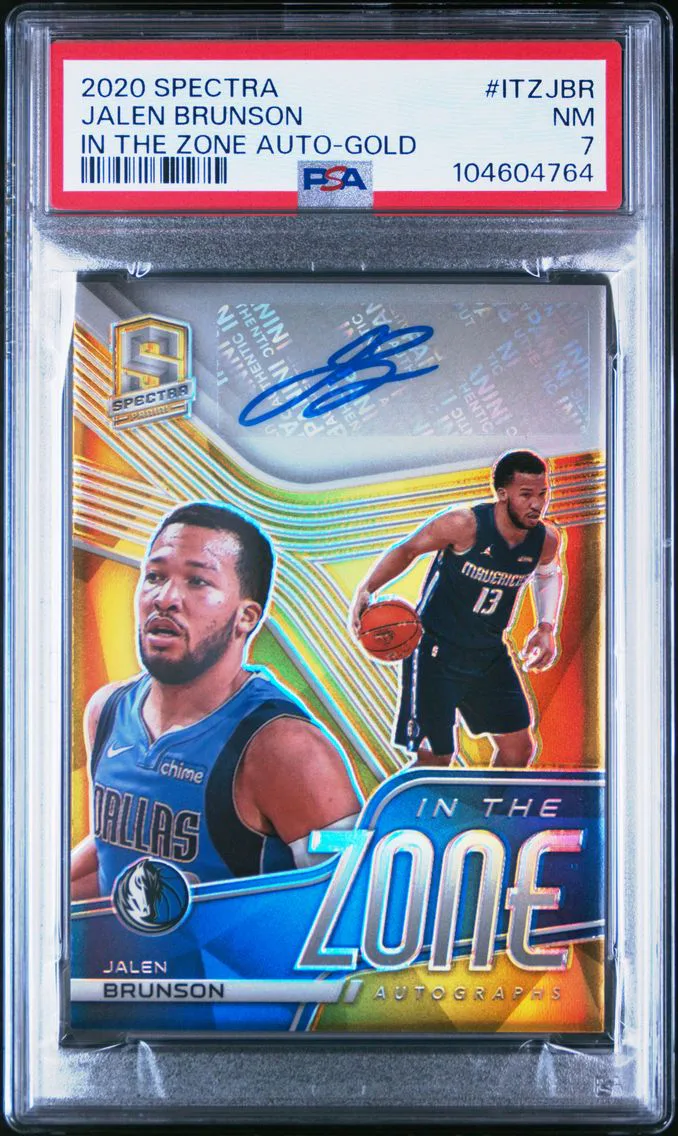 2020 #ITZJBR Jalen Brunson PSA 7 Panini Spectra in the Zone Autographs