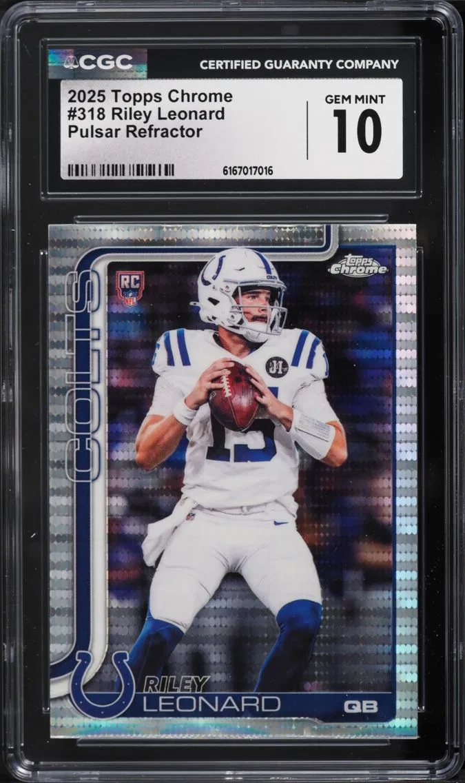2025 Topps Chrome Pulsar Refractor Riley Leonard ROOKIE #318 CGC 10 GEM MINT