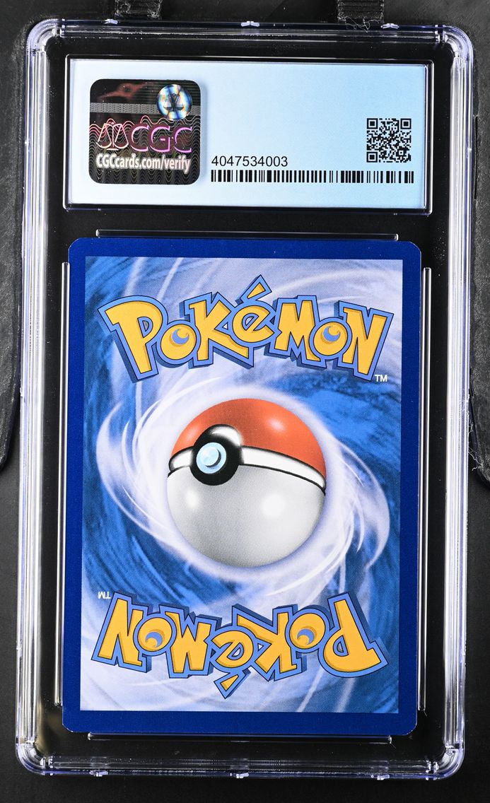 2016 #9 Charmander CGC 8 Evolutions - English