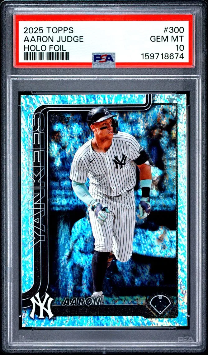 2025 #300 Aaron Judge PSA 10 Topps