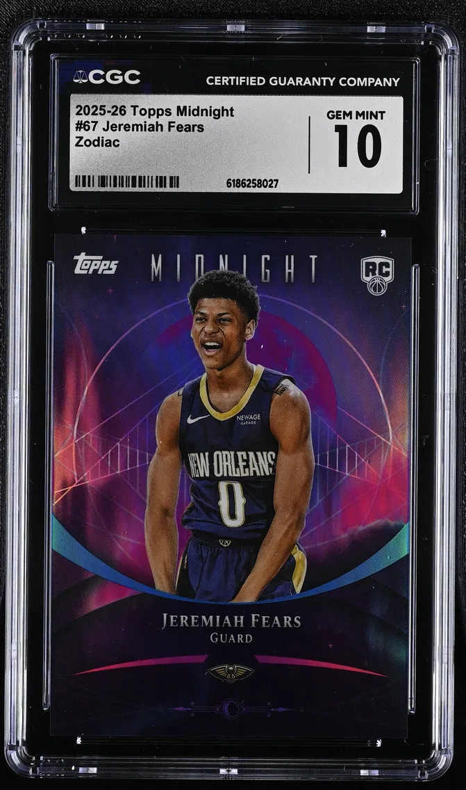 2025 #67 Jeremiah Fears CGC 10 Topps Midnight